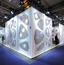 2009-bau-sika-messestand-small.jpg